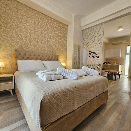 Golden City Center Suites Rhodes City ภายนอก รูปภาพ