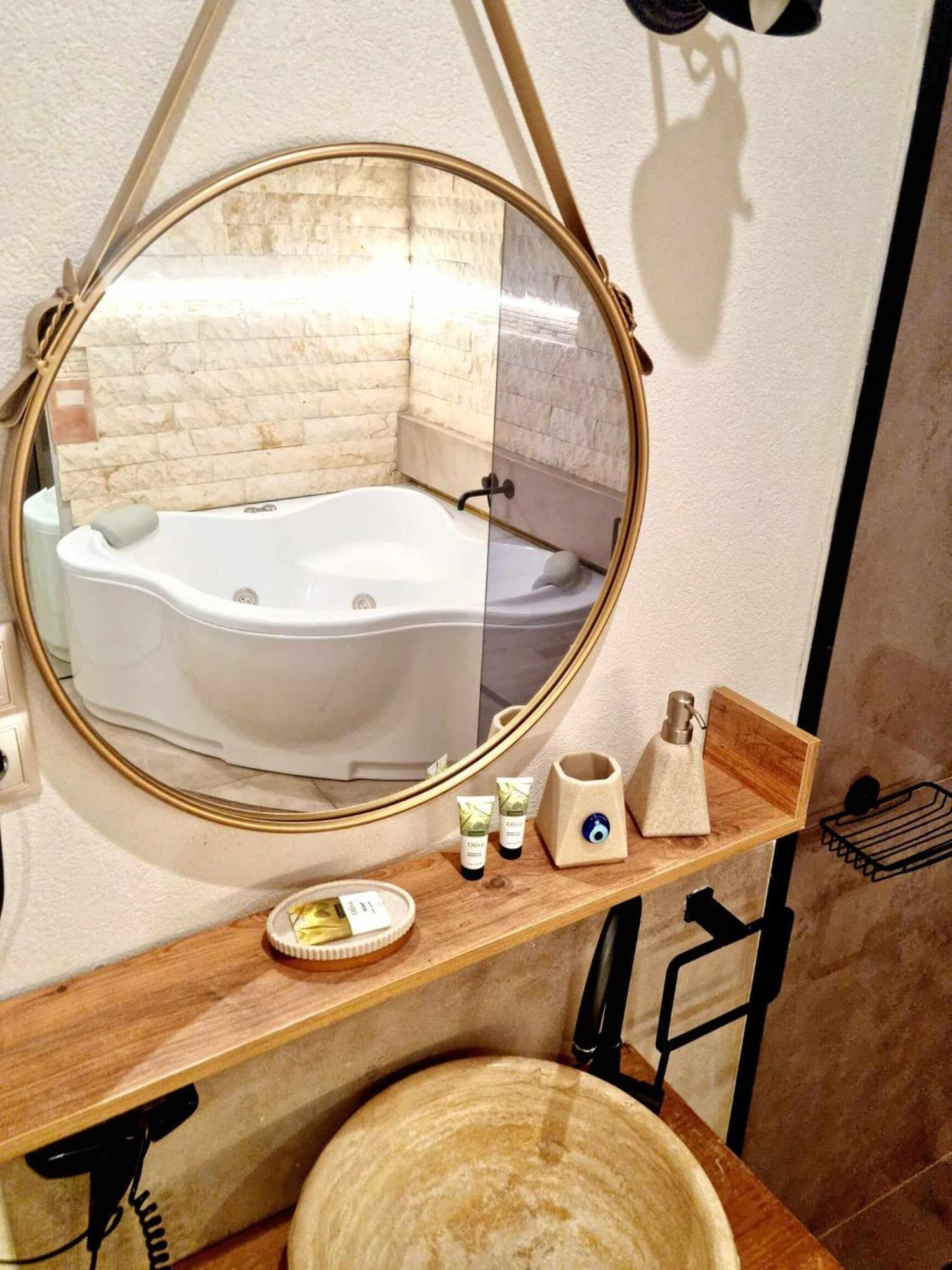 Golden City Center Suites Rhodes City ภายนอก รูปภาพ