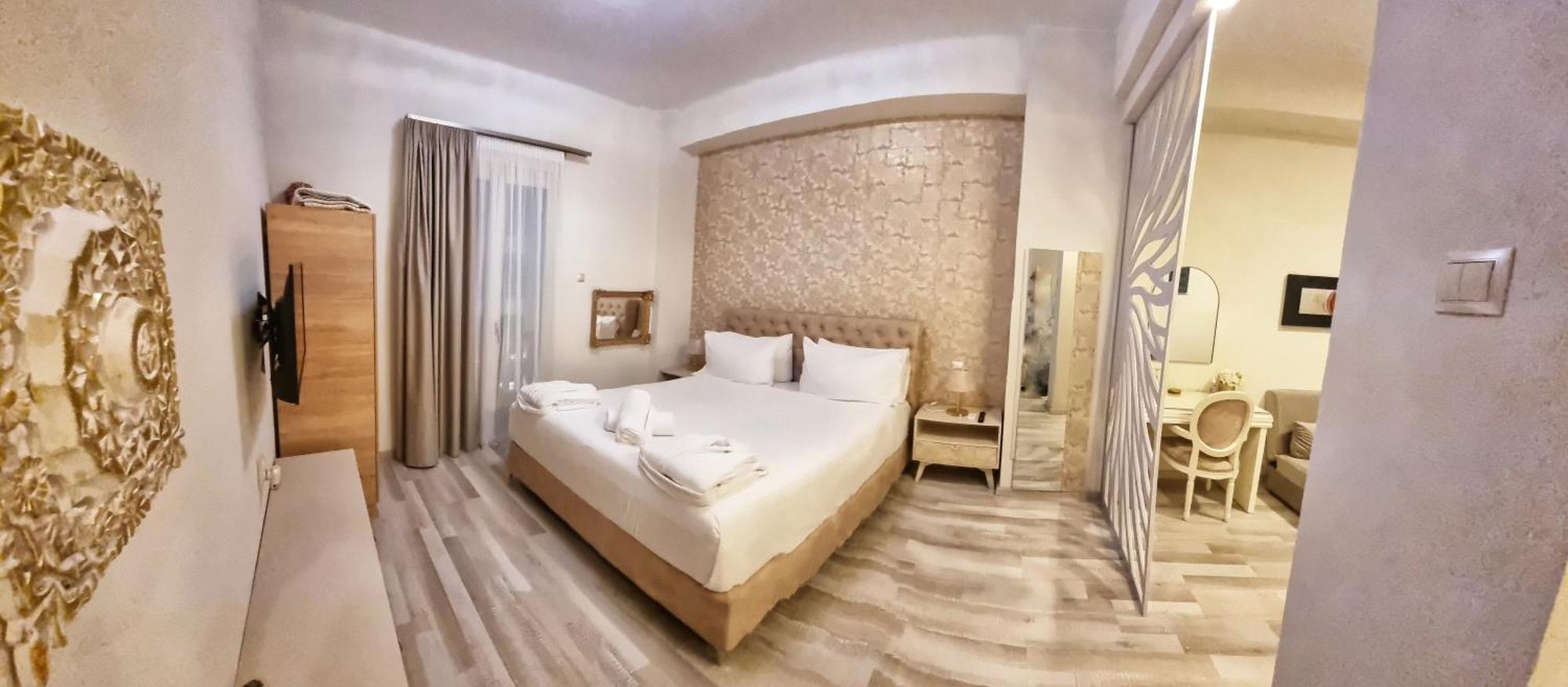 Golden City Center Suites Rhodes City ภายนอก รูปภาพ