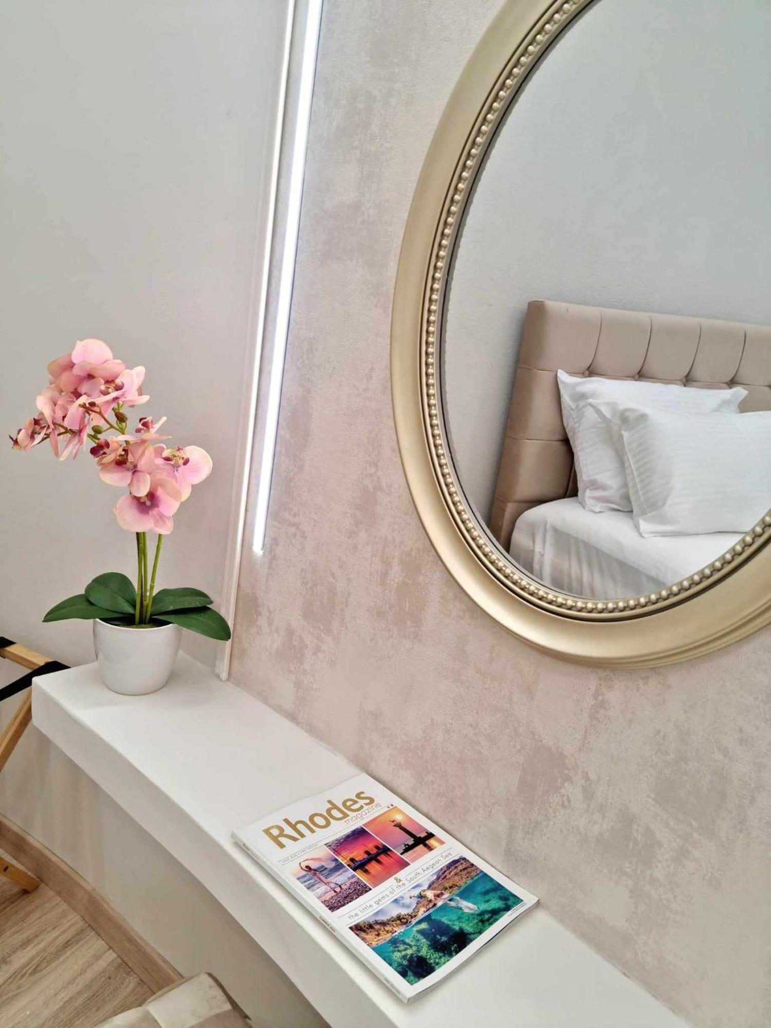 Golden City Center Suites Rhodes City ภายนอก รูปภาพ
